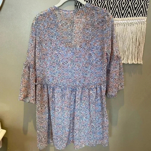 BCBGENERATION FLORAL LINED MINI DRESS 3/4 SLEEVES - Picture 5 of 7